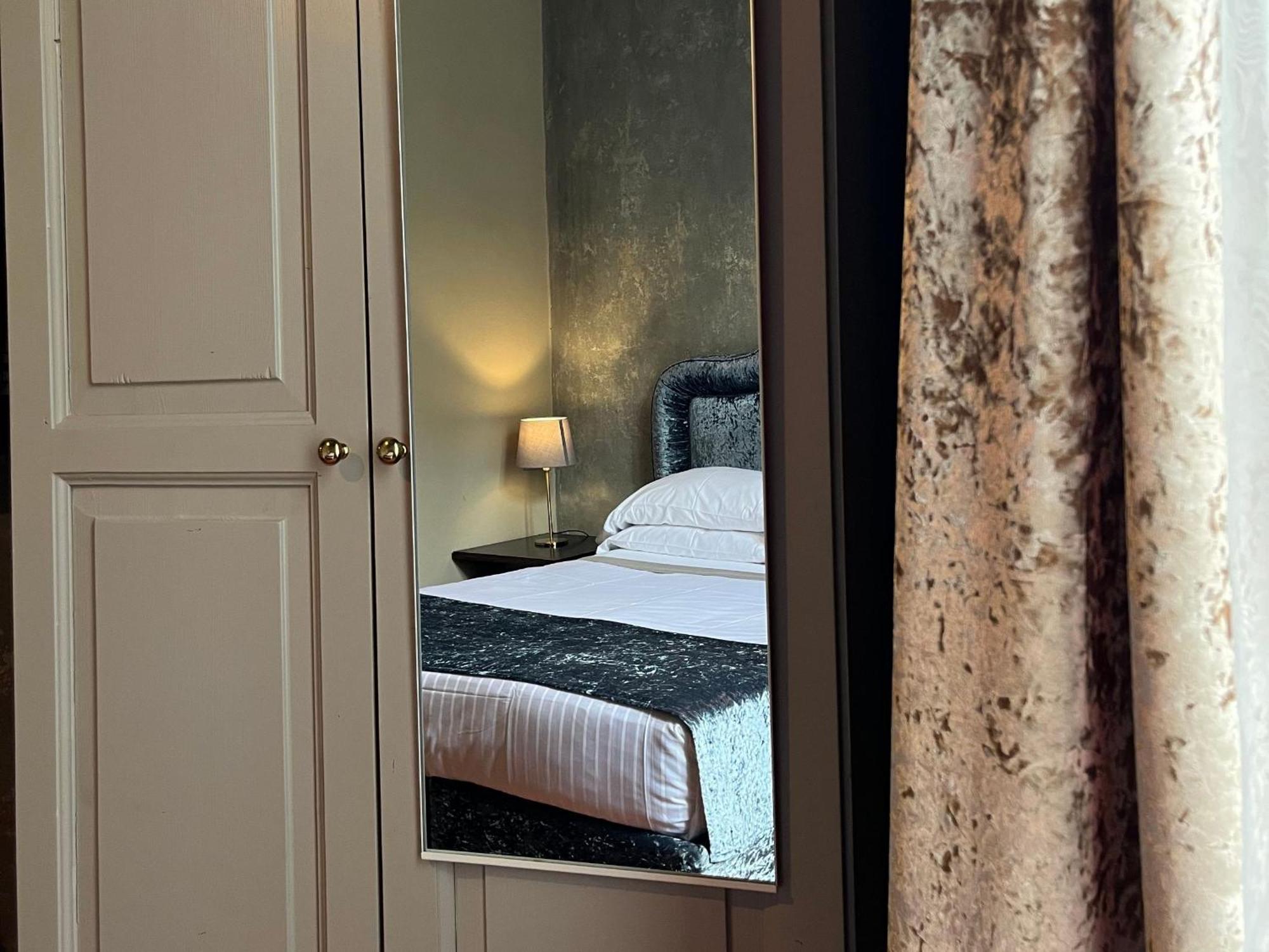 Palazzo San Niccolò Aparthotel 4*